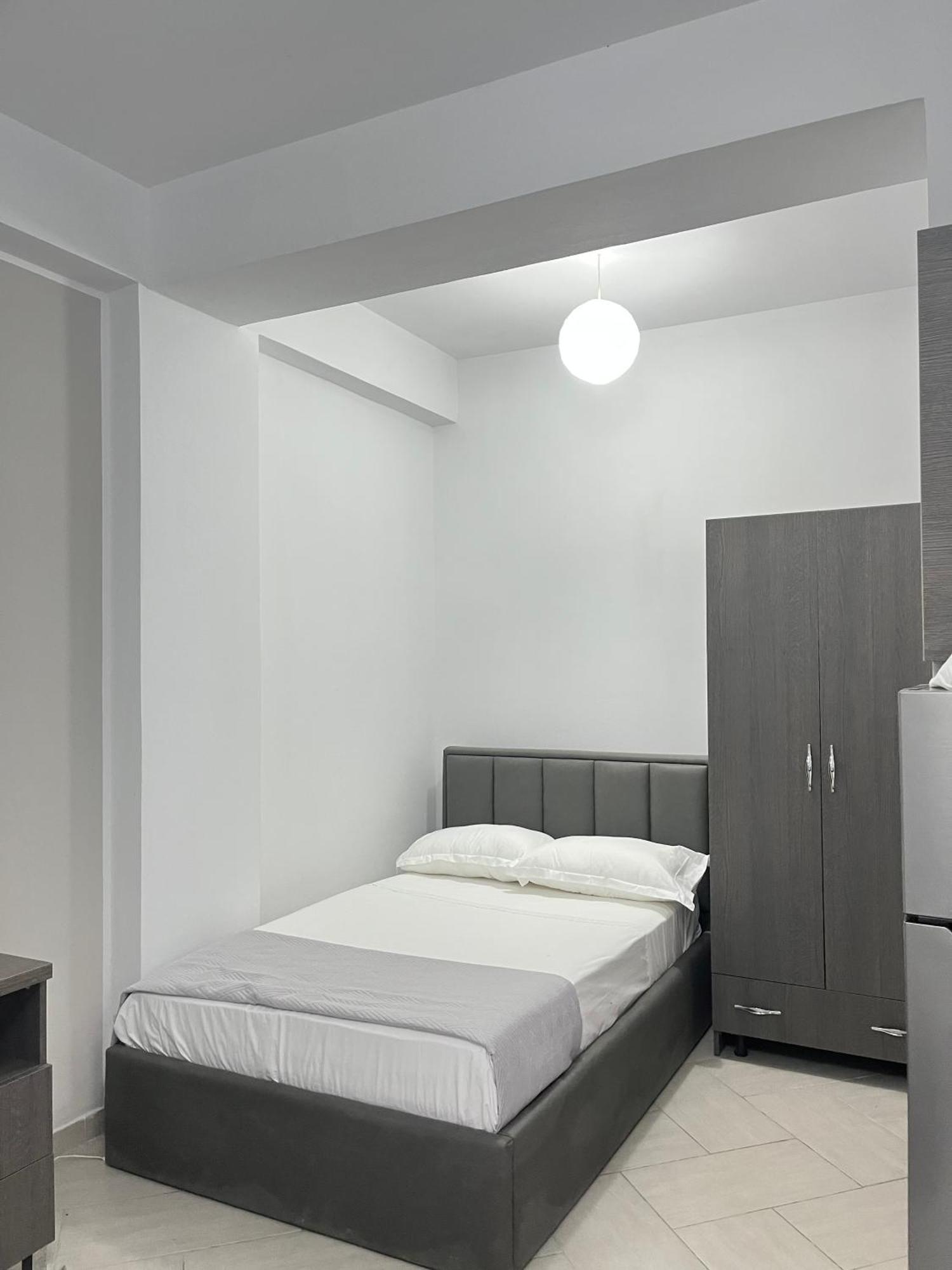 Blossom Apartments Vlorë Extérieur photo