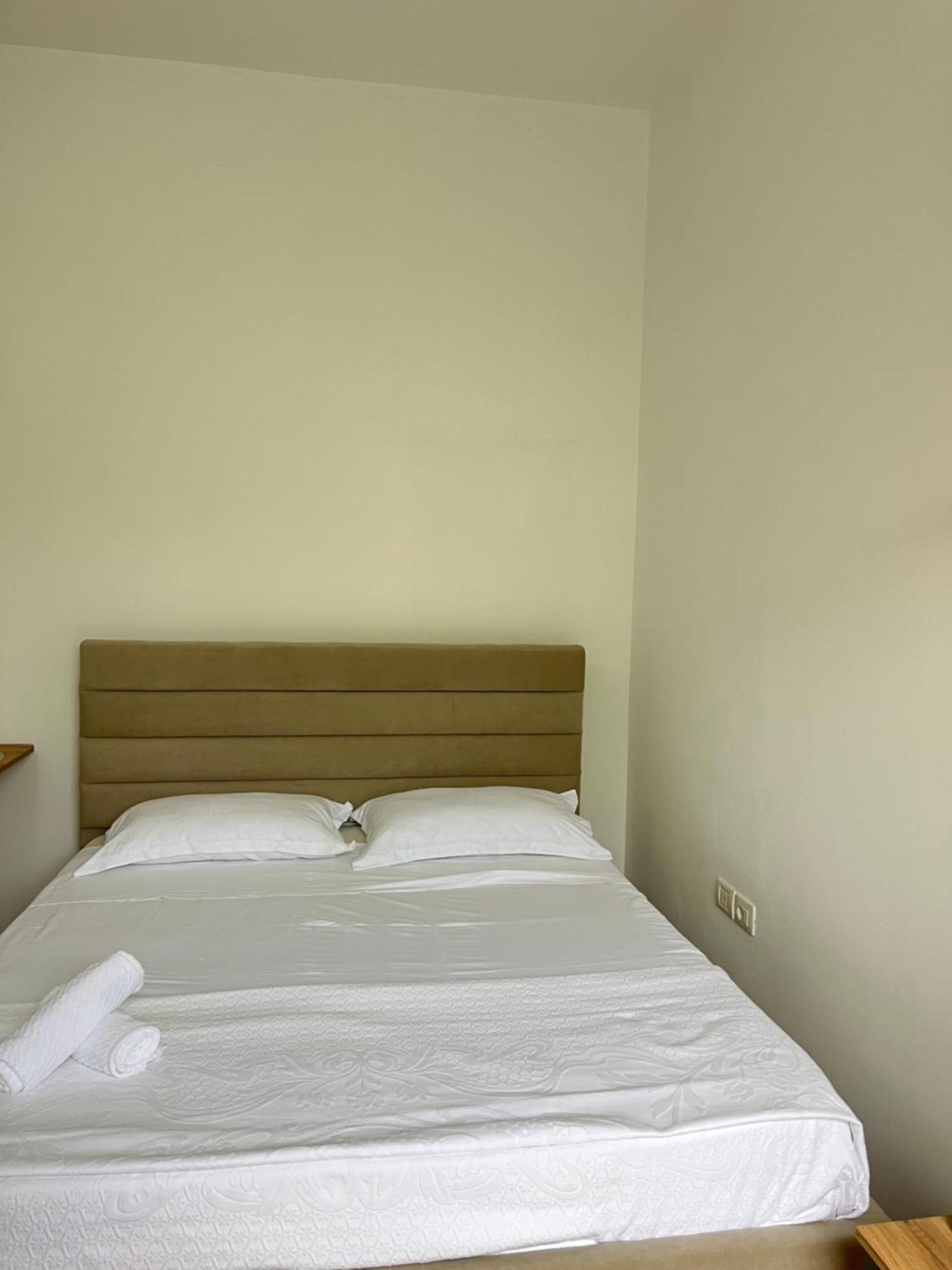 Blossom Apartments Vlorë Extérieur photo
