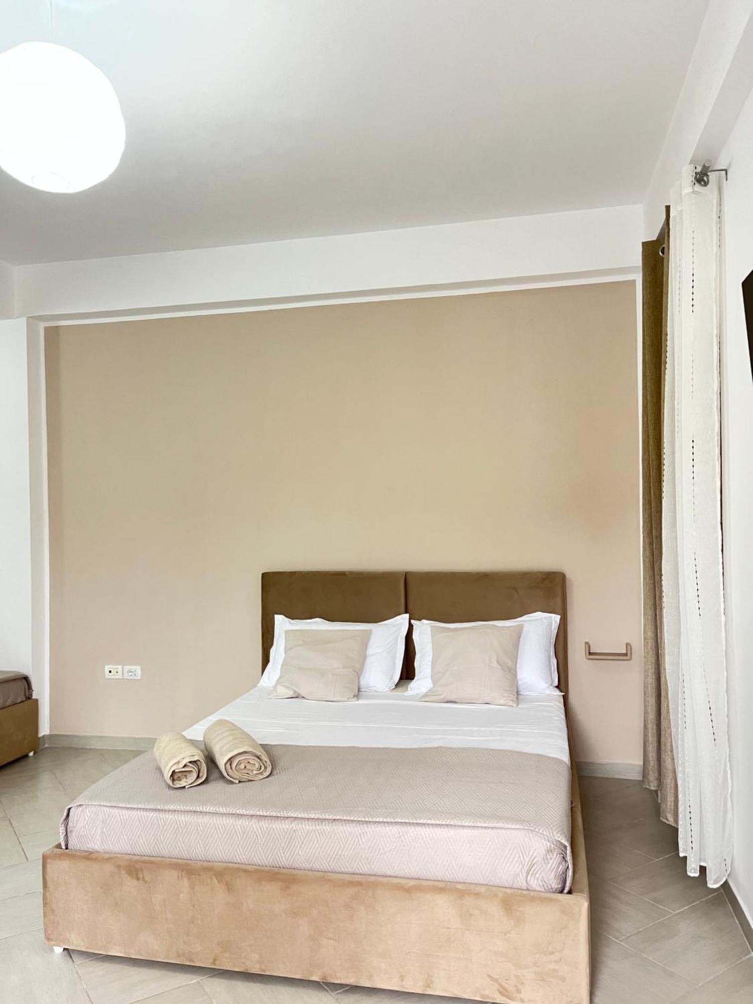 Blossom Apartments Vlorë Extérieur photo