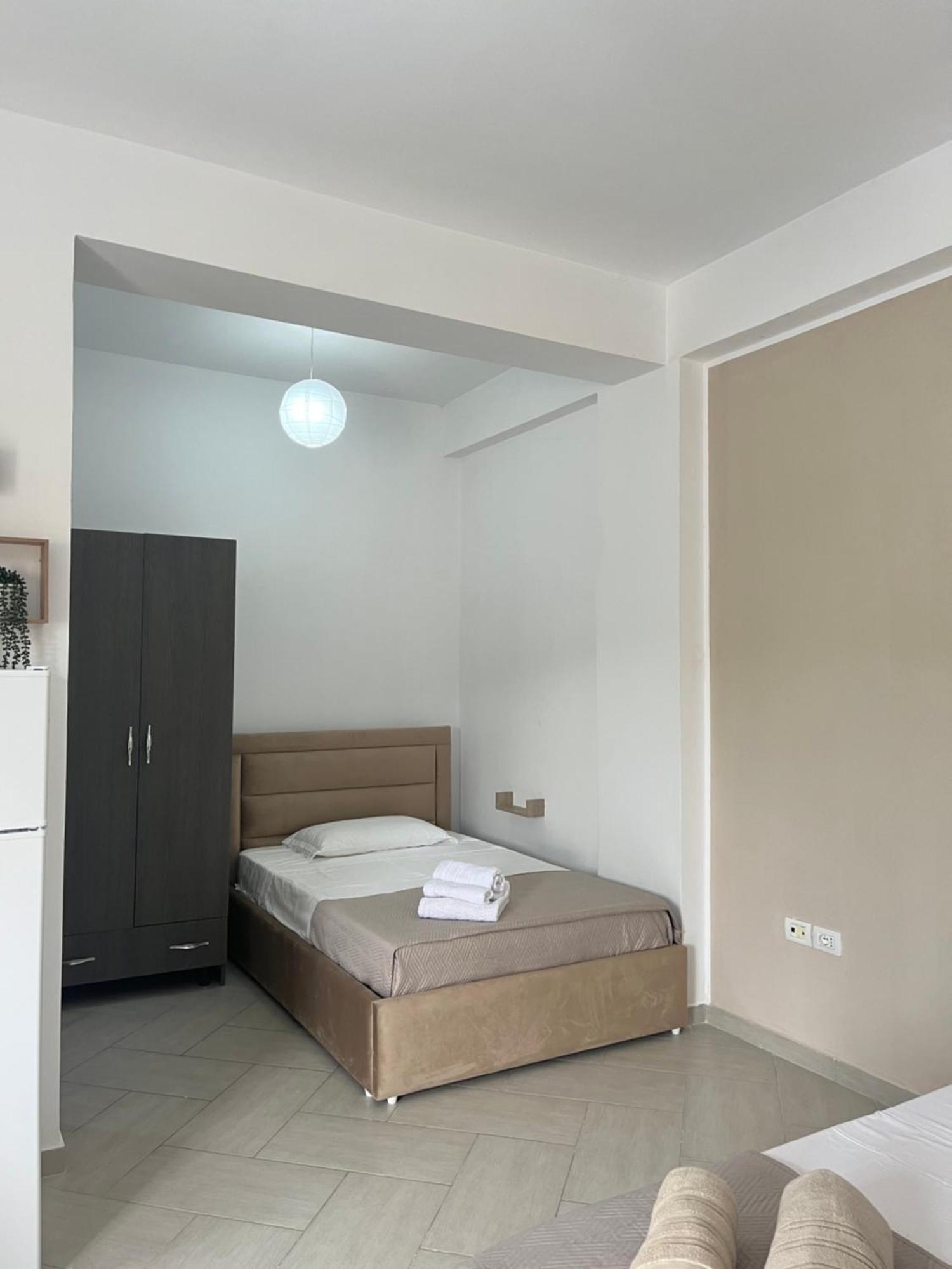 Blossom Apartments Vlorë Extérieur photo